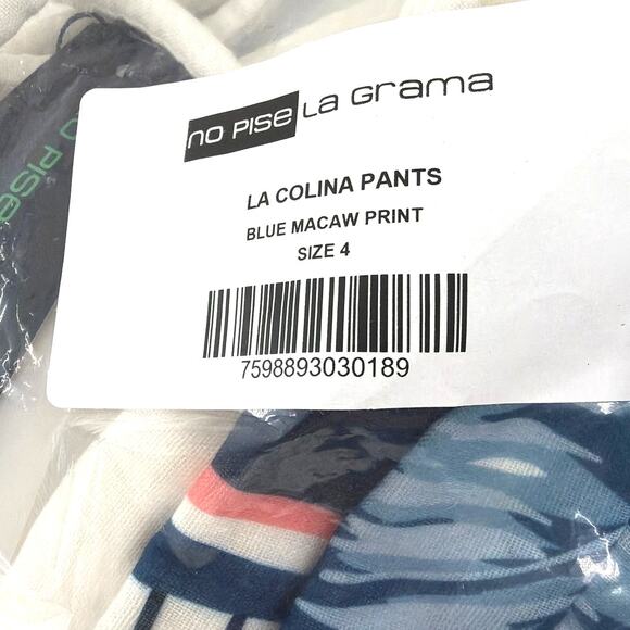 No Pise La Grama Women's Blue Macaw Print La Colina Pants Size 4 - Picture 2 of 8